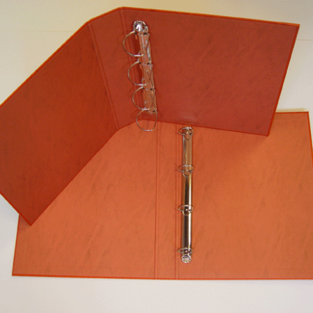 Carpeta de anillas de cartón compacto gofrado cuero Fº con 2 anillas de ø 40 mm Mariola