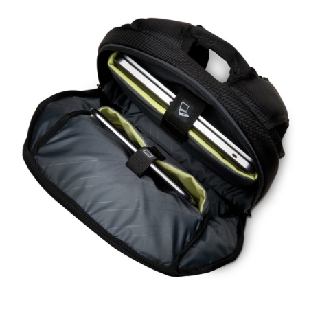 Mochila Triple Trek™ para Ultrabook™ hasta 14"